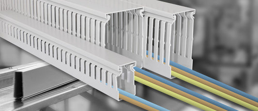 Canaleta Ranurada 40x40mm Gris Económica